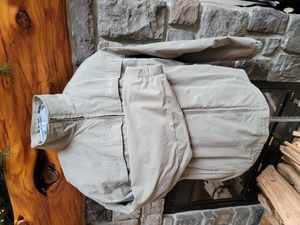 Columbia Sportswear golf style jacket XXL Vented front and back, rain resistant